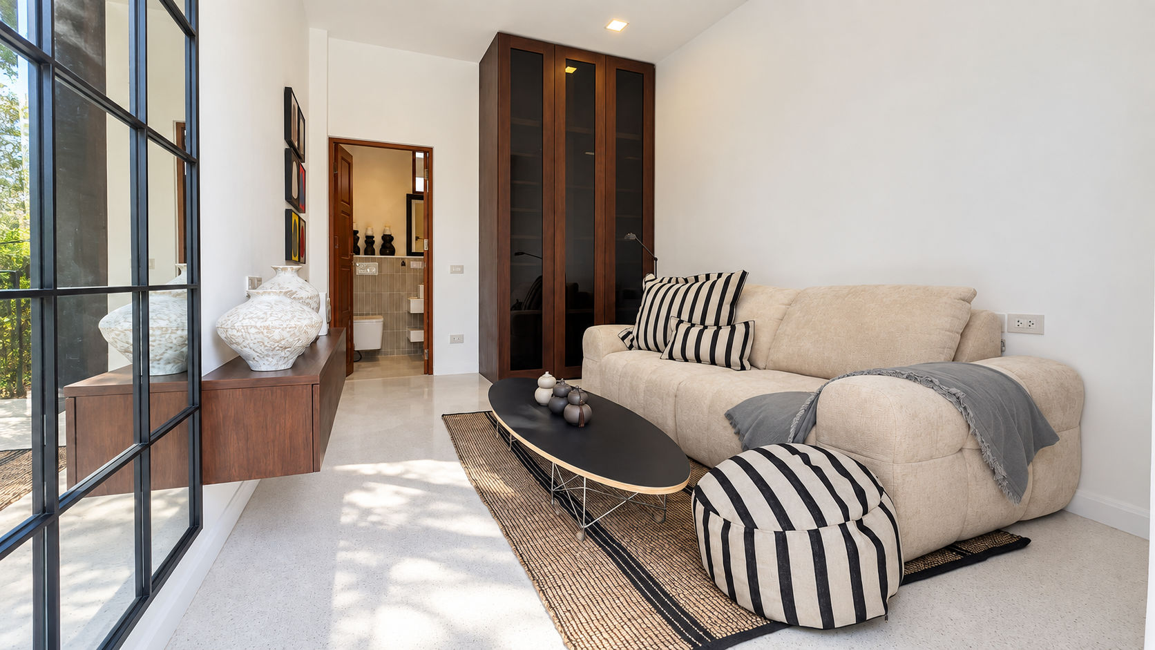 5 Bedroom Renovated Thai-Bali Pool Villa for Sale in Jomtien