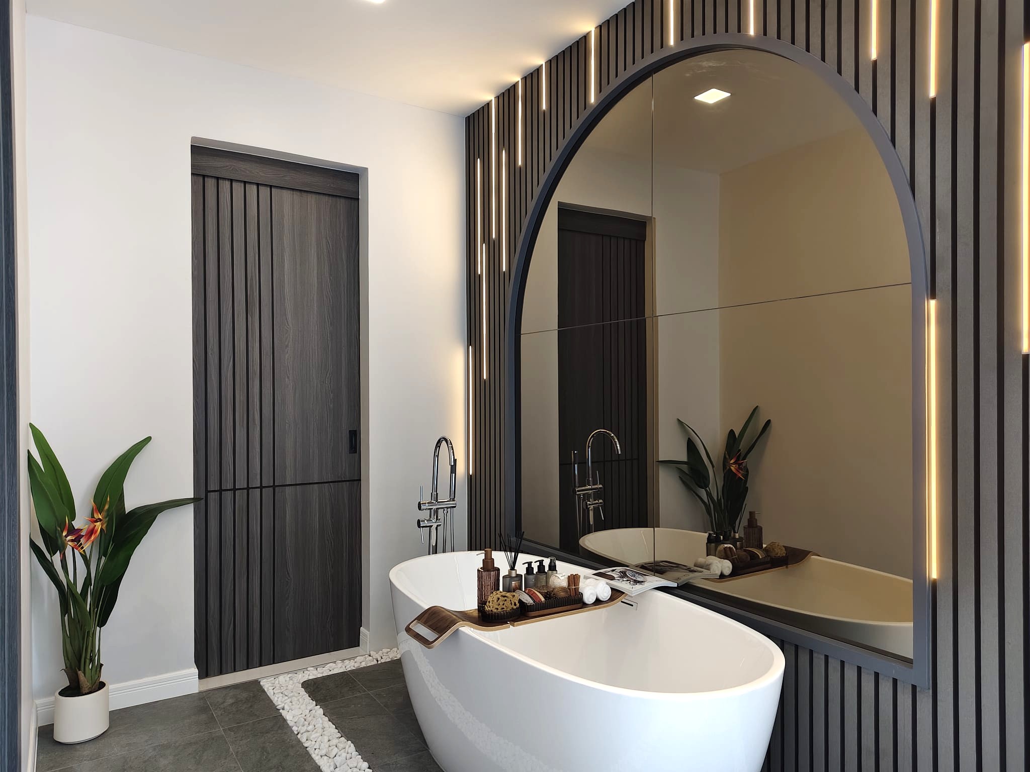Luxury 6-Bedroom Pool Villa For Sale Near Pattaya City
