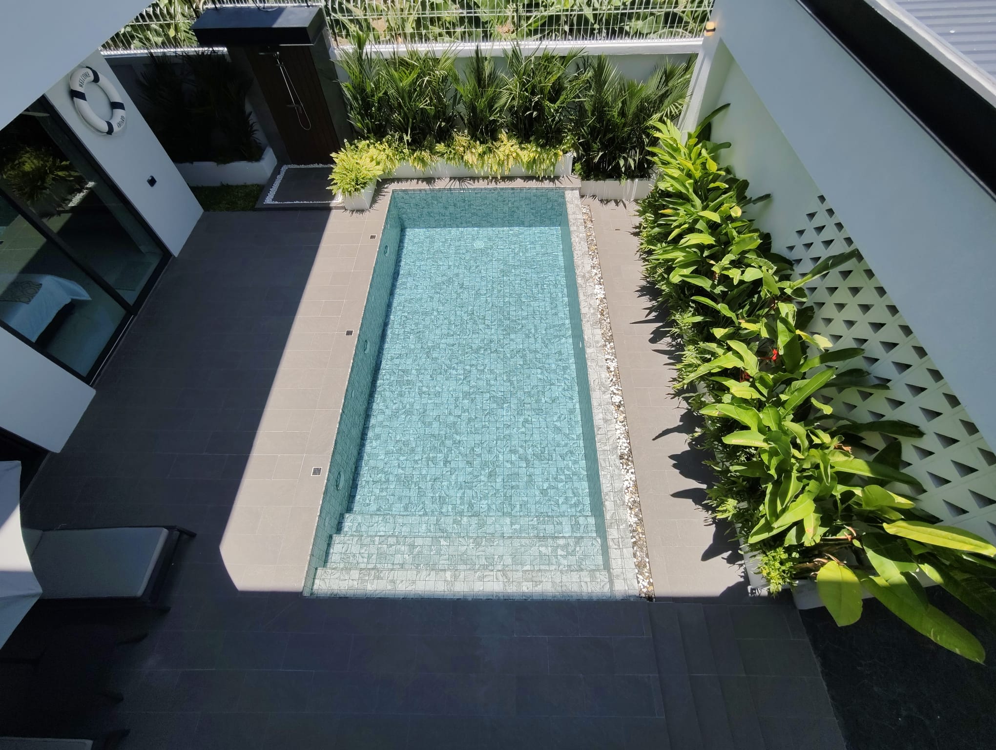 Luxury 6-Bedroom Pool Villa For Sale Near Pattaya City