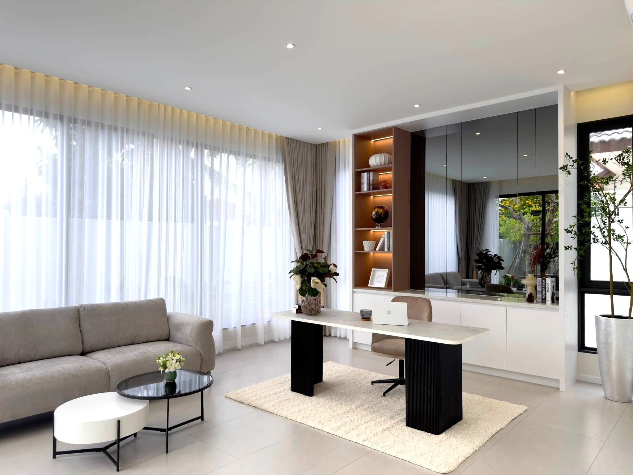 Luxury 5-Bedroom Pool Villa For Sale Off Mabprachan Reservoir, Pattaya
