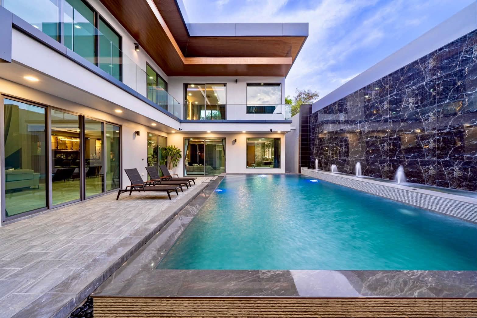 M Mountain 5 Bedroom Pool Villa for Sale (28) Luxury pool villa at M Mountain Pattaya